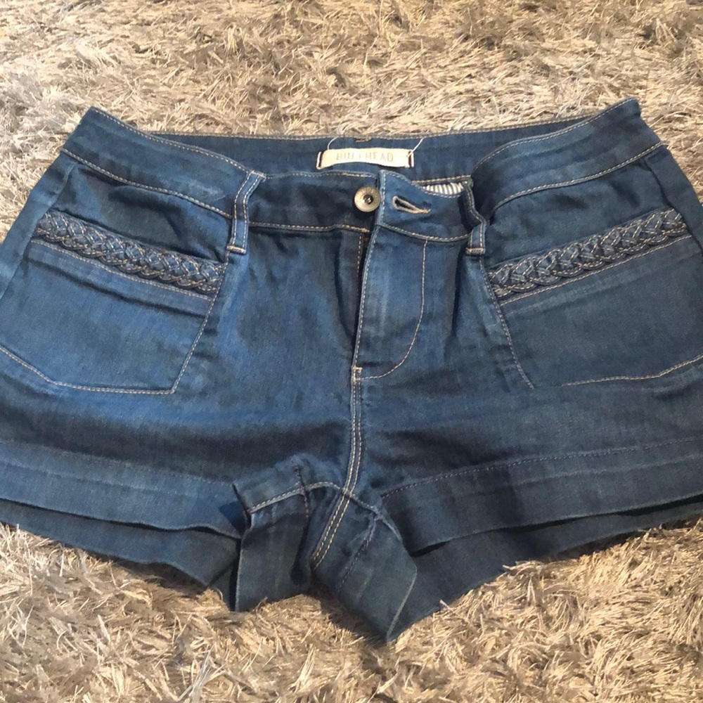 Bullhead shorts